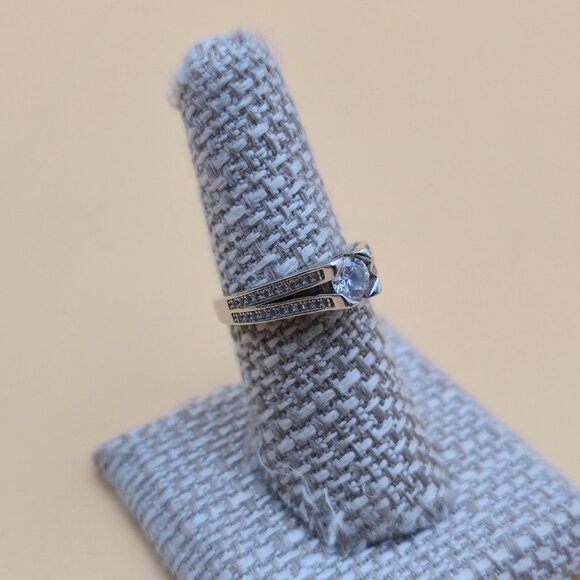 Size 7 Sterling Silver Fancy Design Cubic Zirconia Gems Ring A5867 - Picture 3 of 10